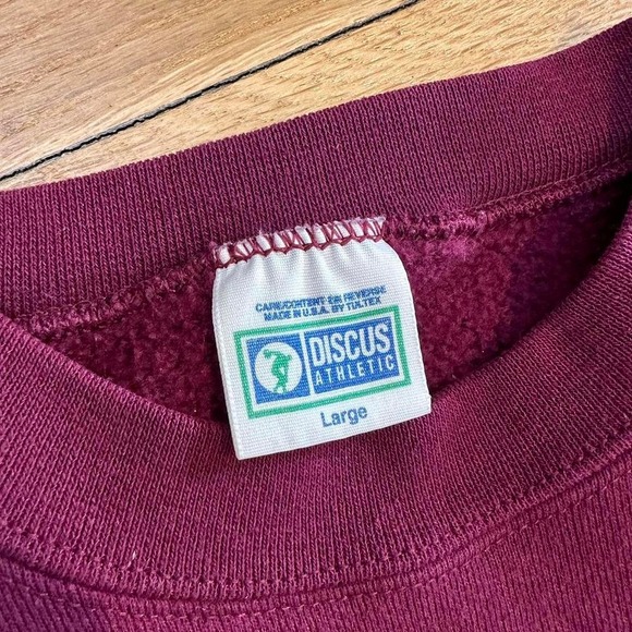 Vintage 90s Burgondy Blank Sweatshirt - Picture 4 of 4